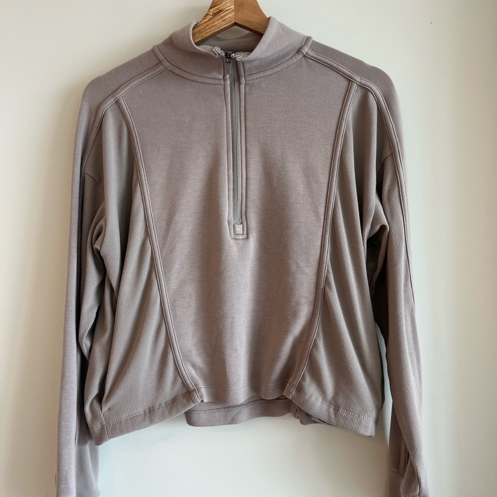 Small Danskin 1/4 zip sweater
